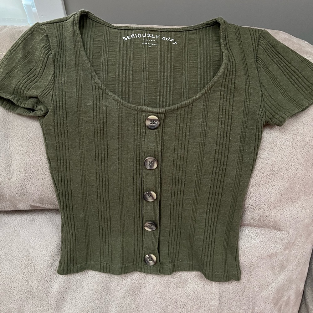 Aeropostale Green Cropped button up top